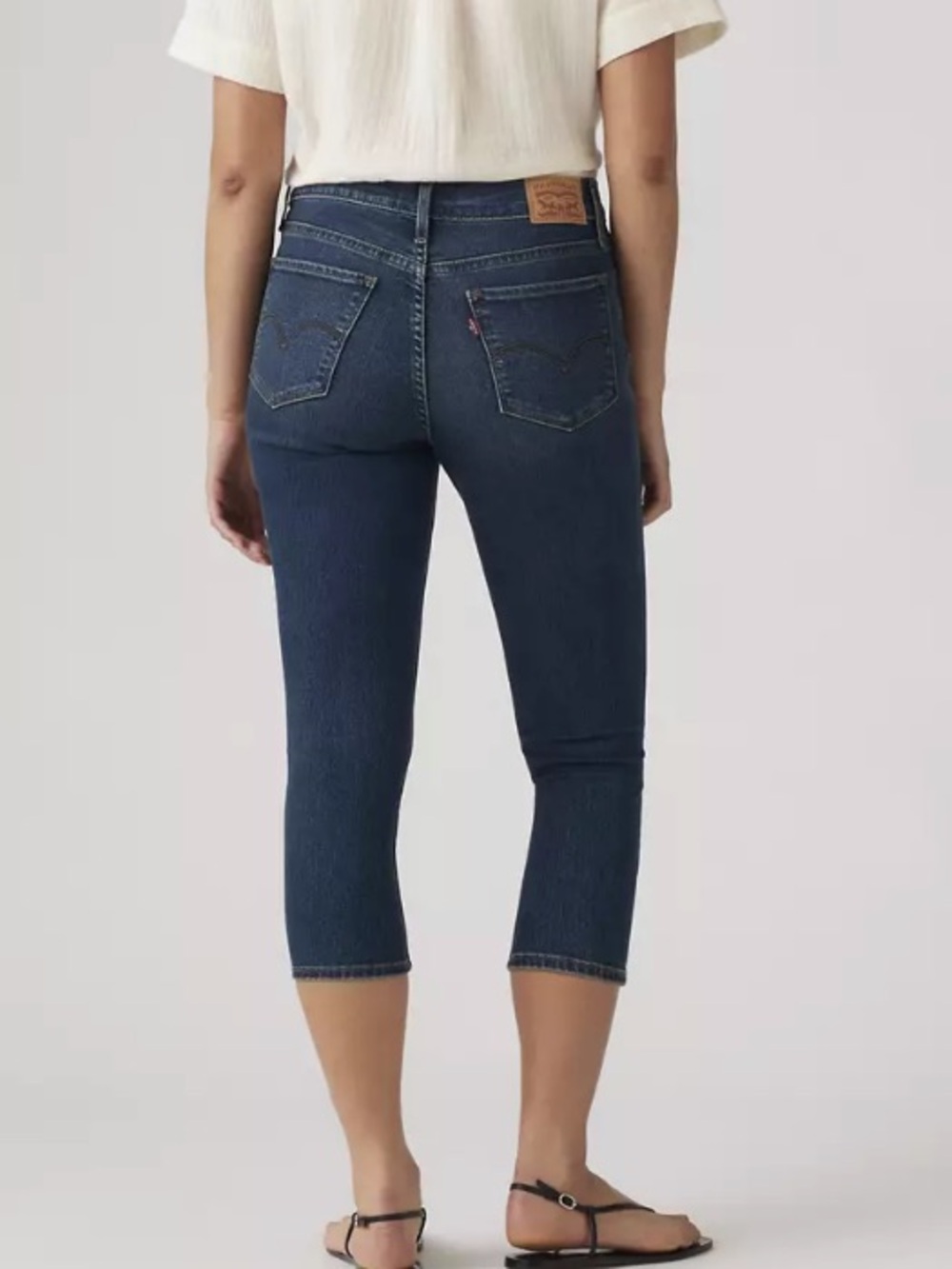 Levi's 311 Shaping Skinny Dark Wash Capri Jeans--NWT--31 - Picture 7 of 16